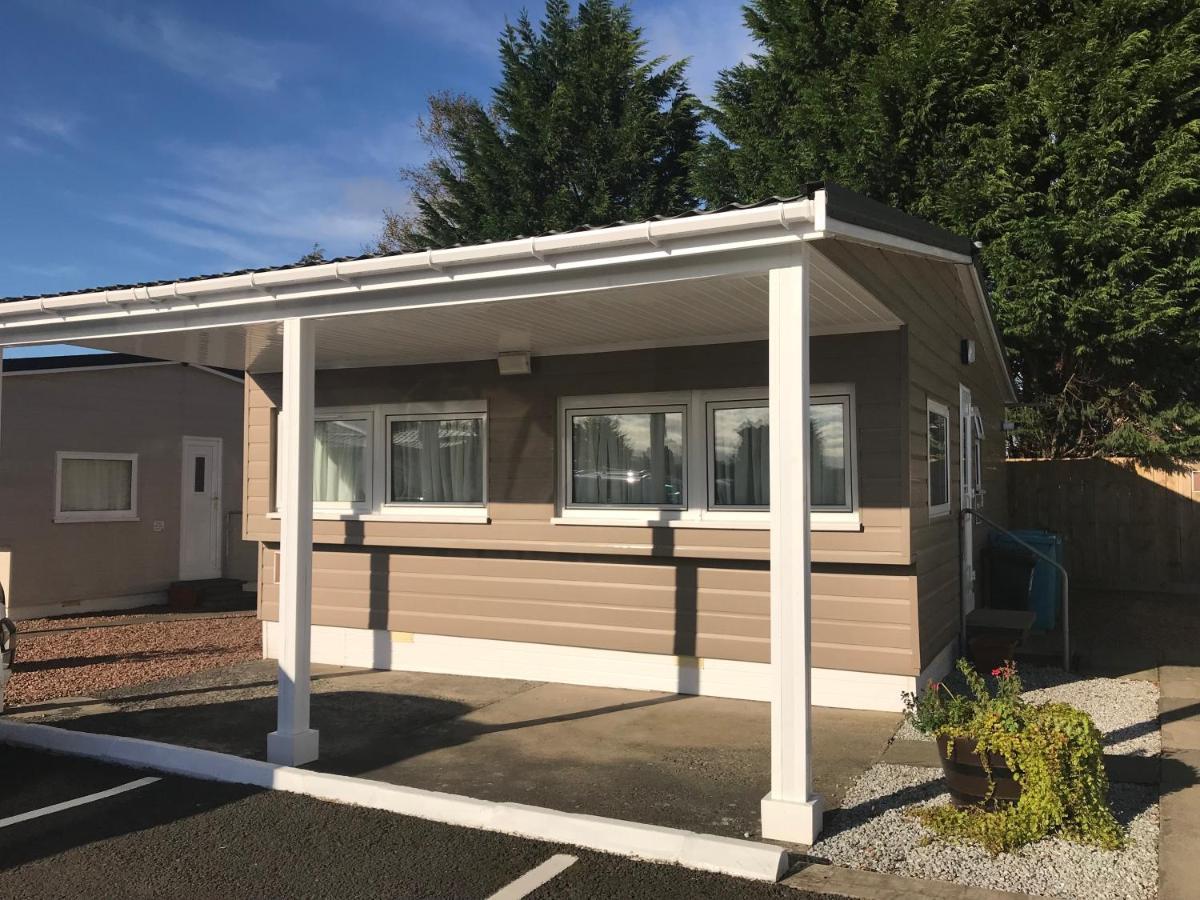 3 Bedroom Self-Catering Holiday Home ステップス エクステリア 写真