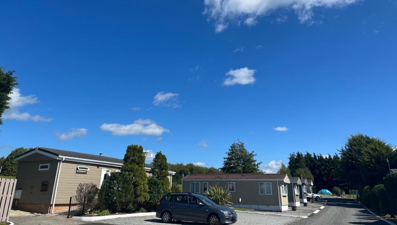 3 Bedroom Self-Catering Holiday Home ステップス エクステリア 写真