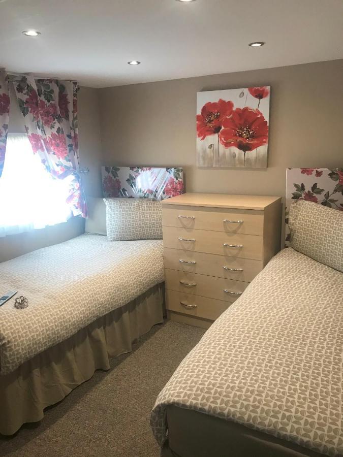 3 Bedroom Self-Catering Holiday Home ステップス エクステリア 写真