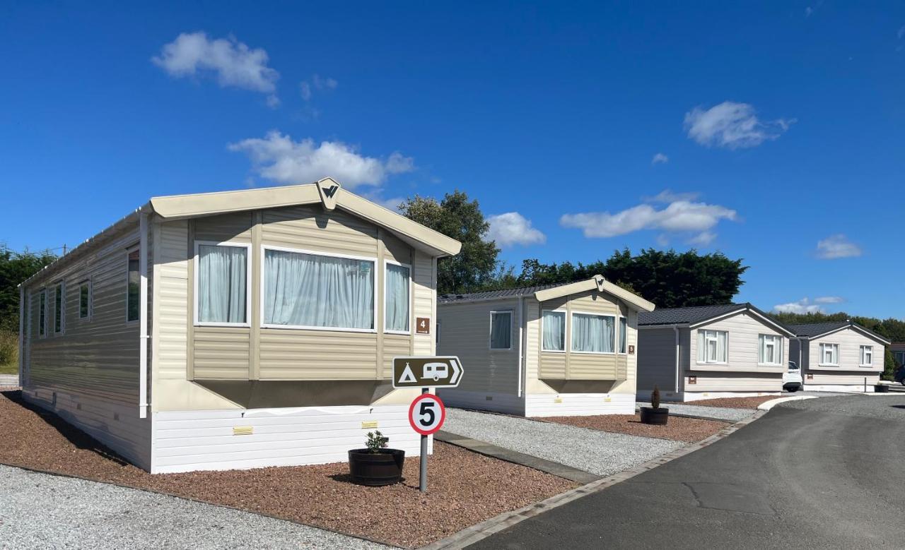 3 Bedroom Self-Catering Holiday Home ステップス エクステリア 写真