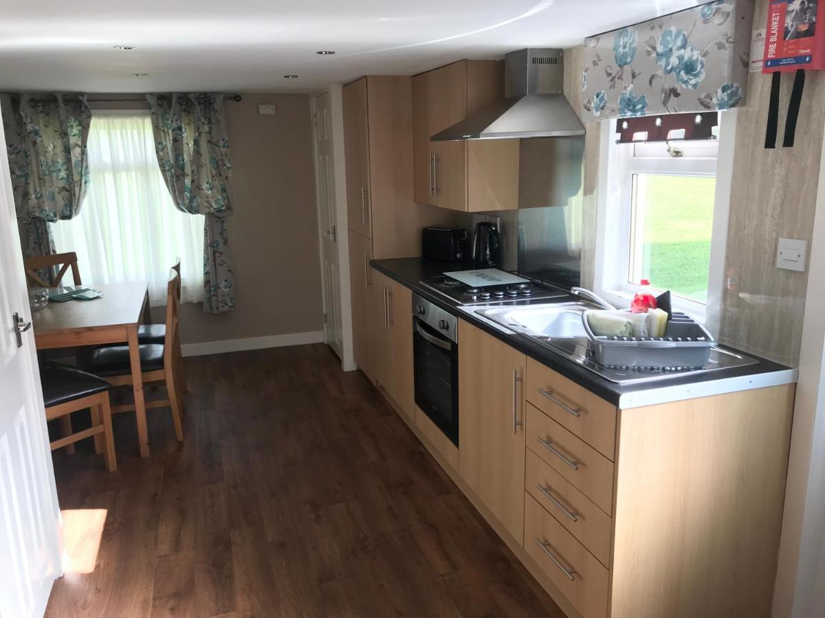 3 Bedroom Self-Catering Holiday Home ステップス エクステリア 写真