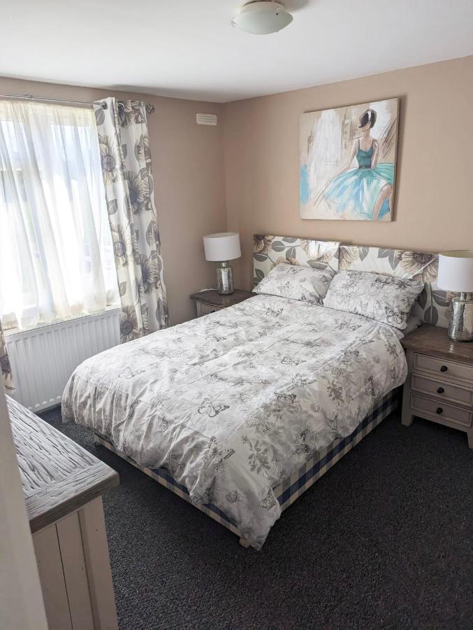 3 Bedroom Self-Catering Holiday Home ステップス エクステリア 写真